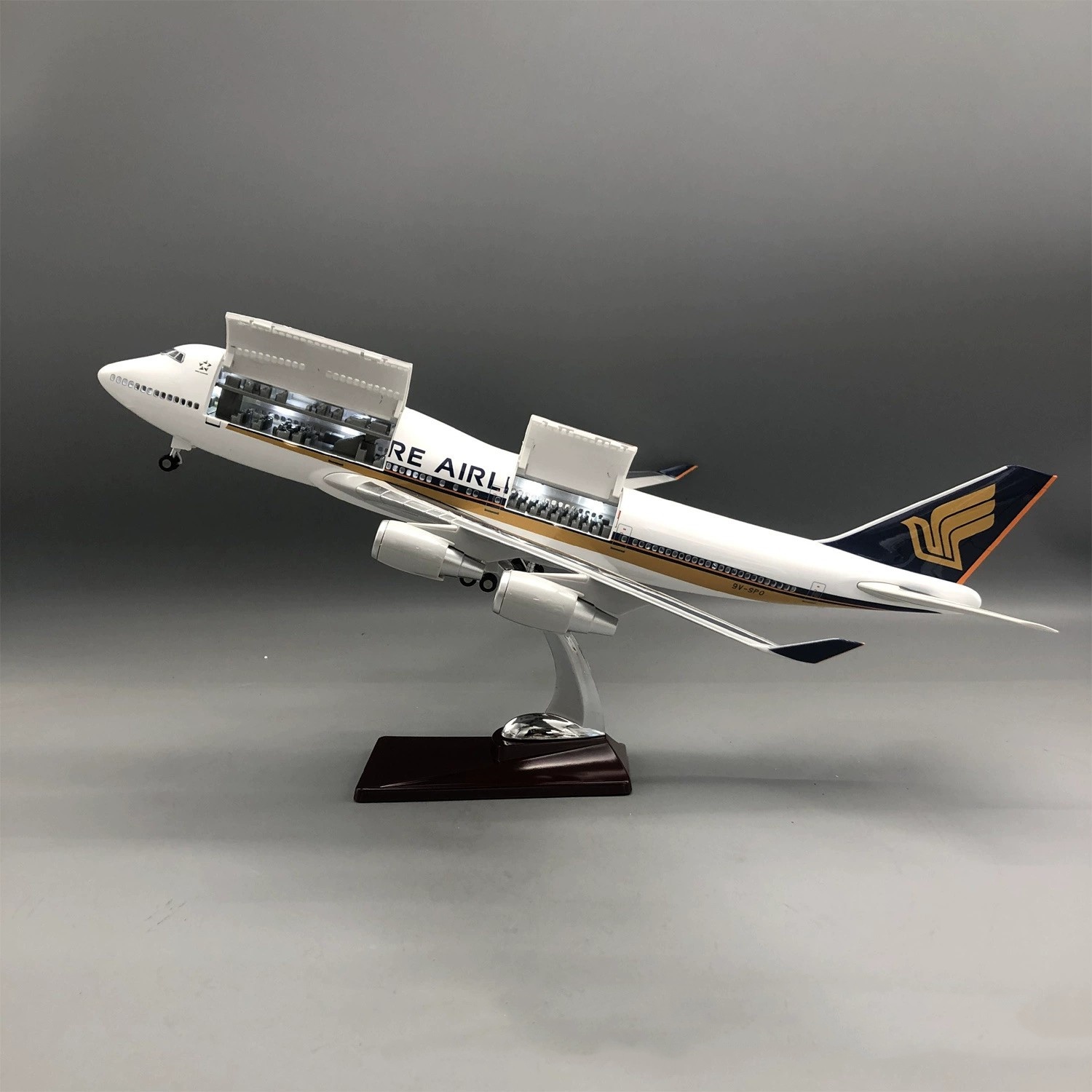 Model Kit Singapore - Nowy Model Samolotu Singapore B747 z
