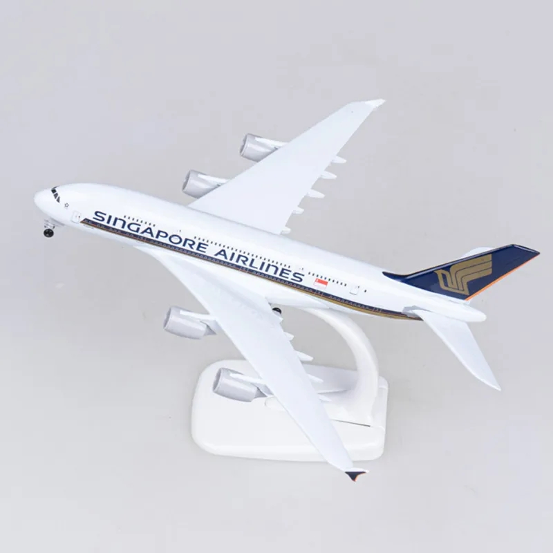 Metalowy model samolotu Airlin – Model Kit Singapore recenzja i cena