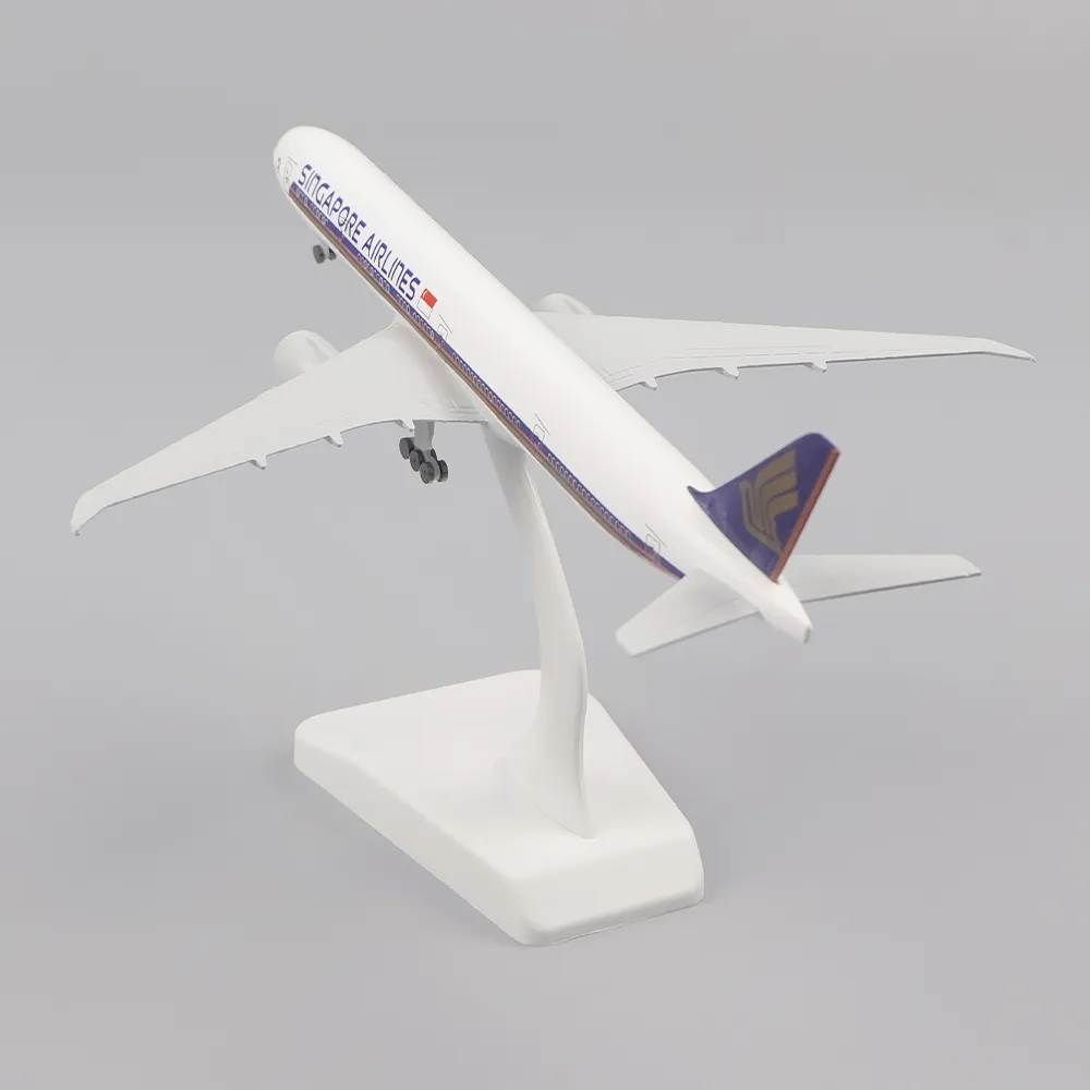 B777 Singapore Airlines Model  – Model Kit Singapore recenzja i cena