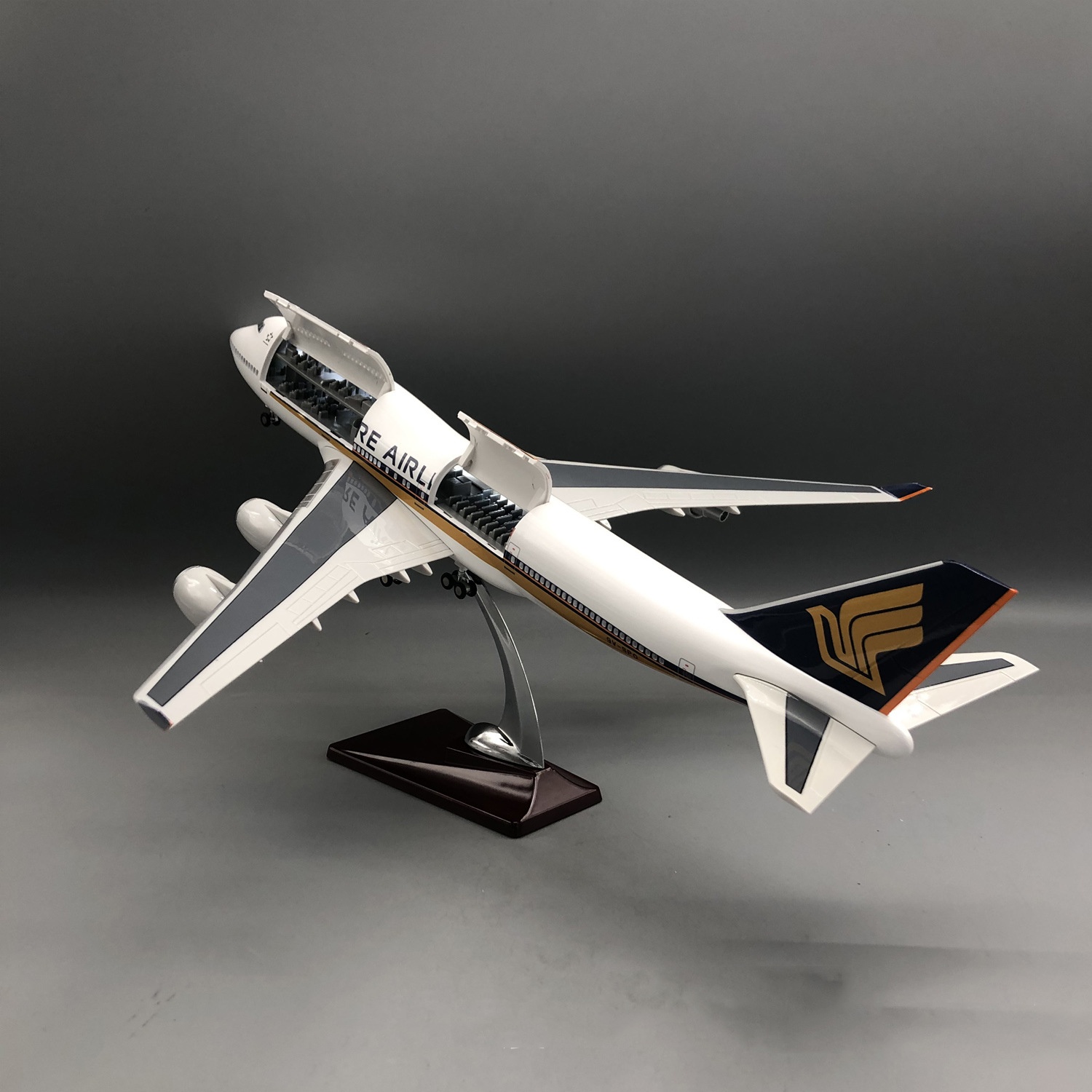 47cm Model Samolotu B747 Singa – Model Kit Singapore recenzja i cena