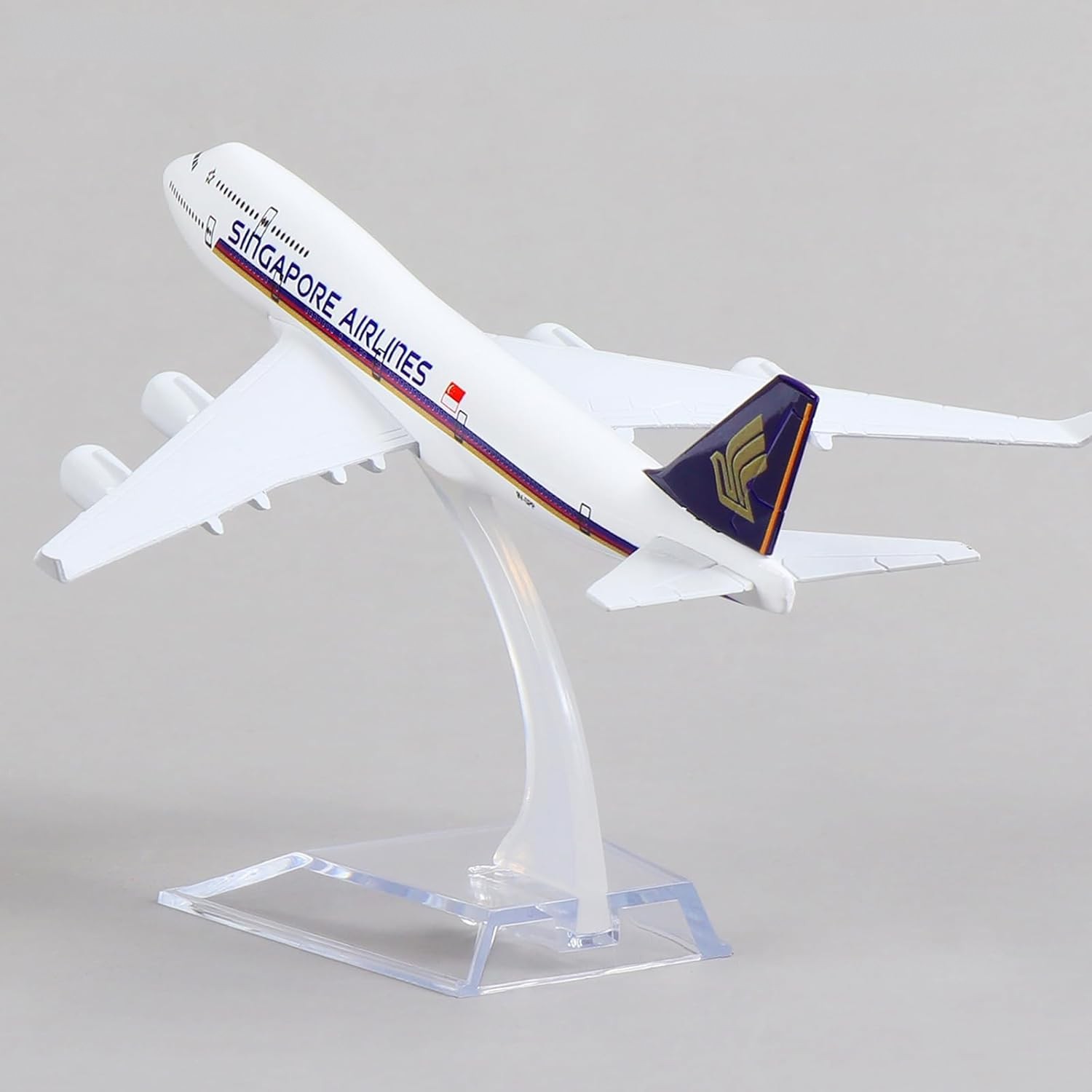 Model samolotu 747 Singapore M – Model Kit Singapore recenzja i cena